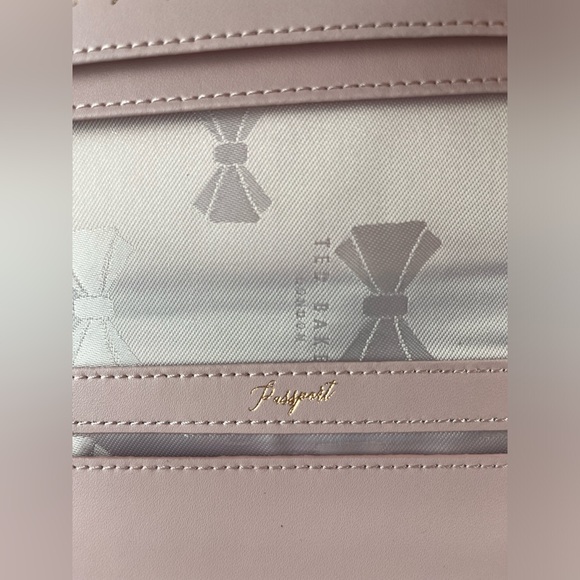 Ted Baker  Set of 3  Pieces  Travel Holder Vegan Leather  Multi Color NWOT - Picture 11 of 16